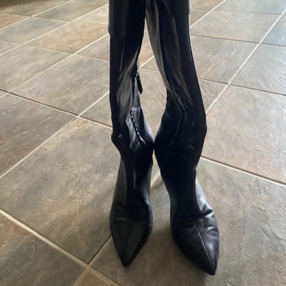 Black Women's Leather Boots